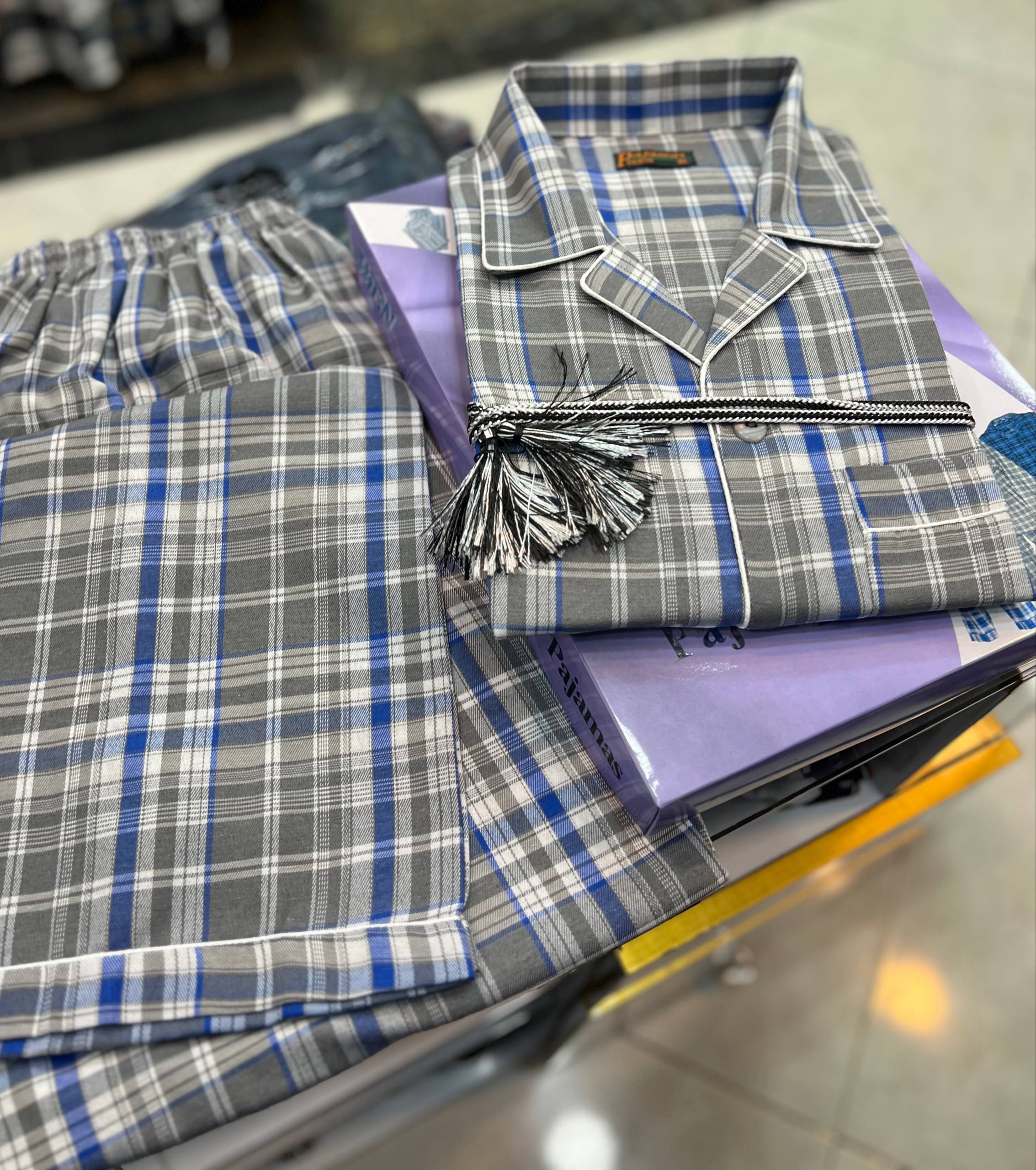 کت و پیژامه مردانه