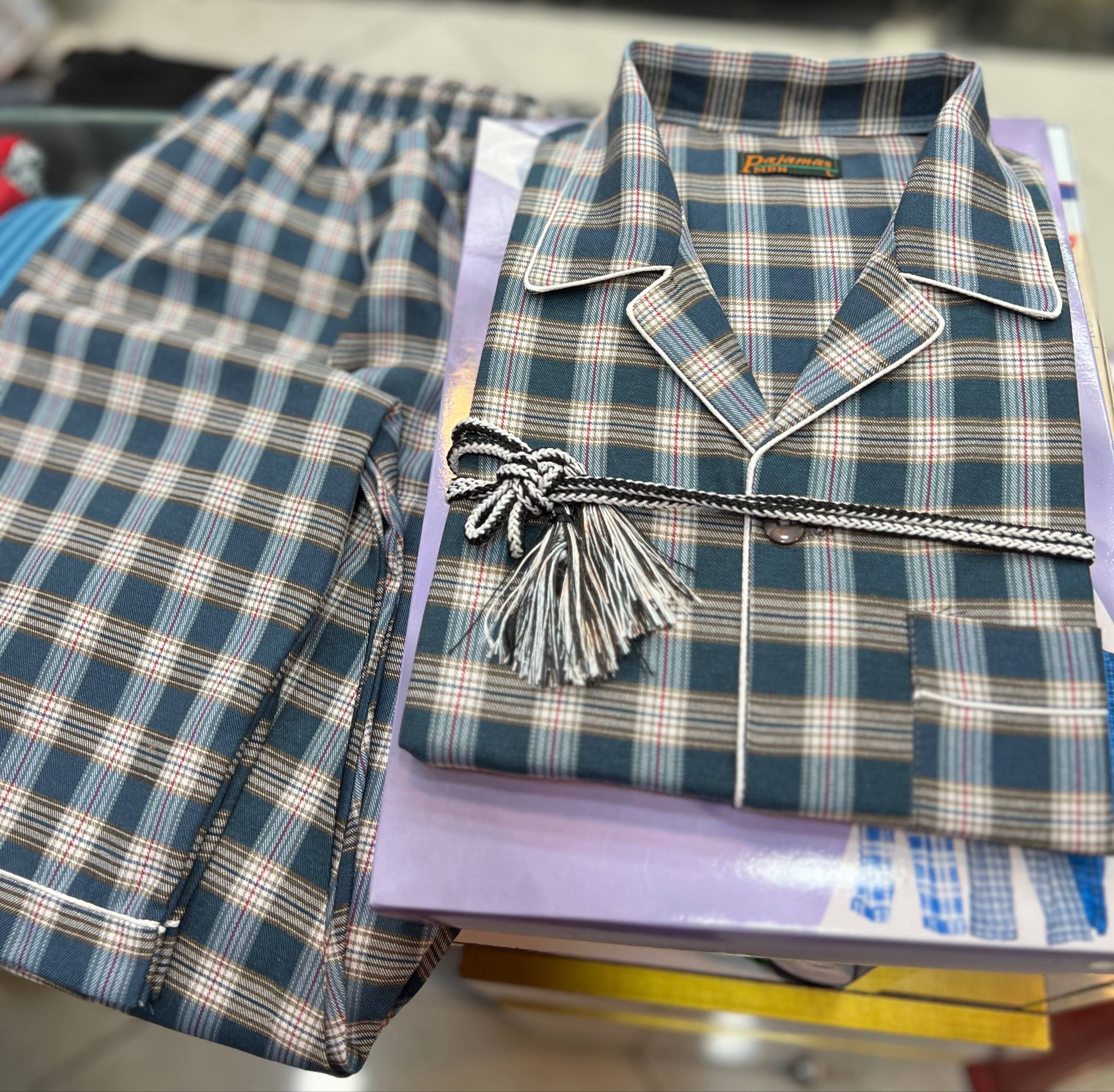 کت و پیژامه مردانه